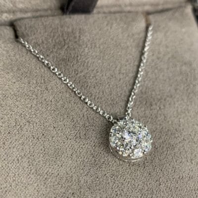 Collar oro blanco con brillantes de 0,63 ct