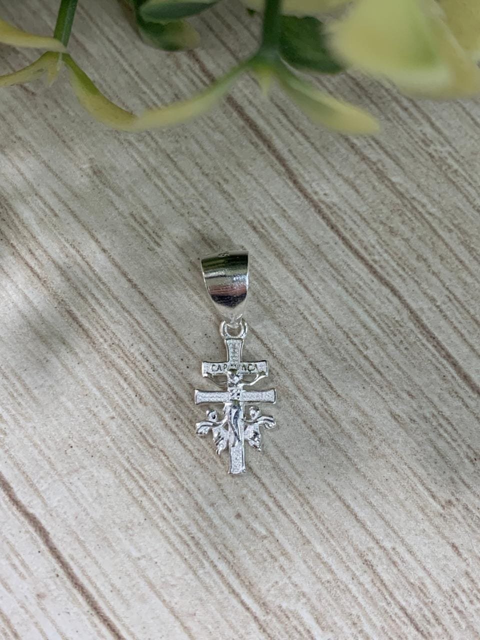 WhatsApp Image 2026-05-12 at 16.41.08 (1) Colgante plata caravaca 15 x 7 mm - Imagen 2
