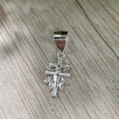 Colgante plata caravaca 15 x 7 mm