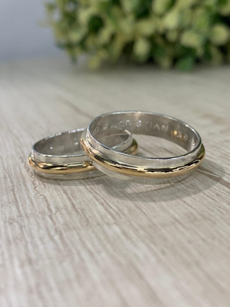 Par de anillos de matrimonio bicolor plata y oro 18k 5 mm