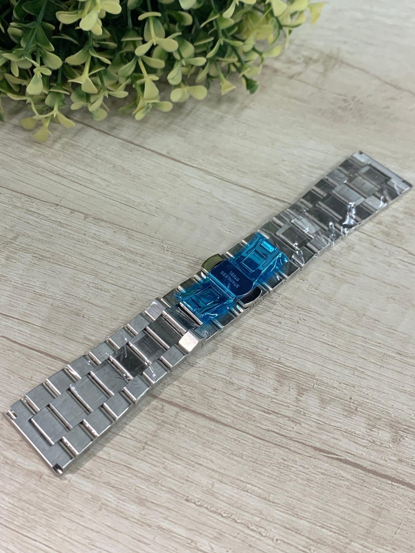 WhatsApp Image 2026-06-09 at 12.03.15 Correa de reloj metalico 28 mm - Imagen 1