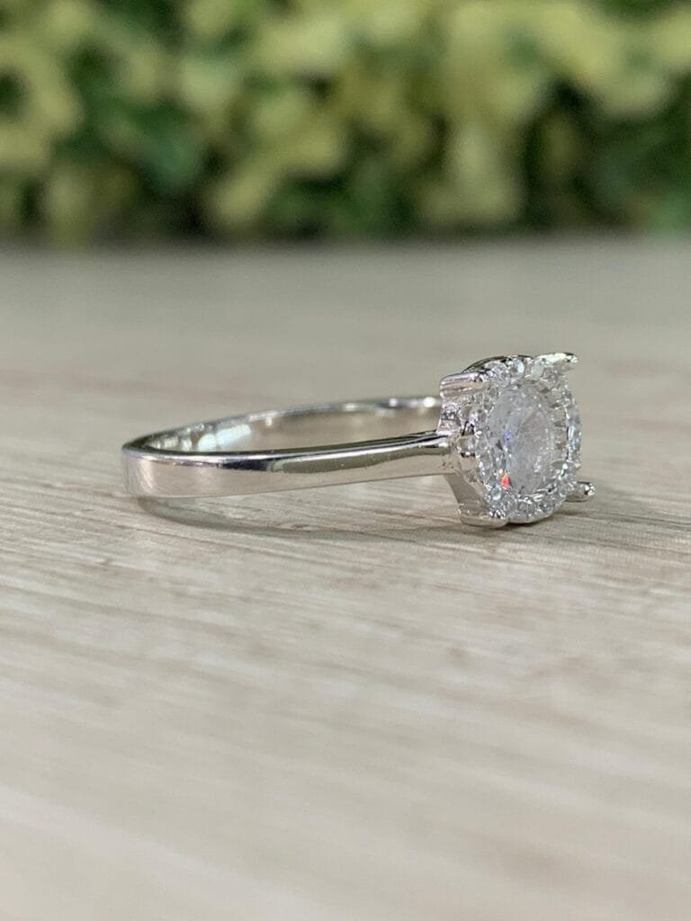 Anillo plata rodinada solitario microcircon 4 grifas N11