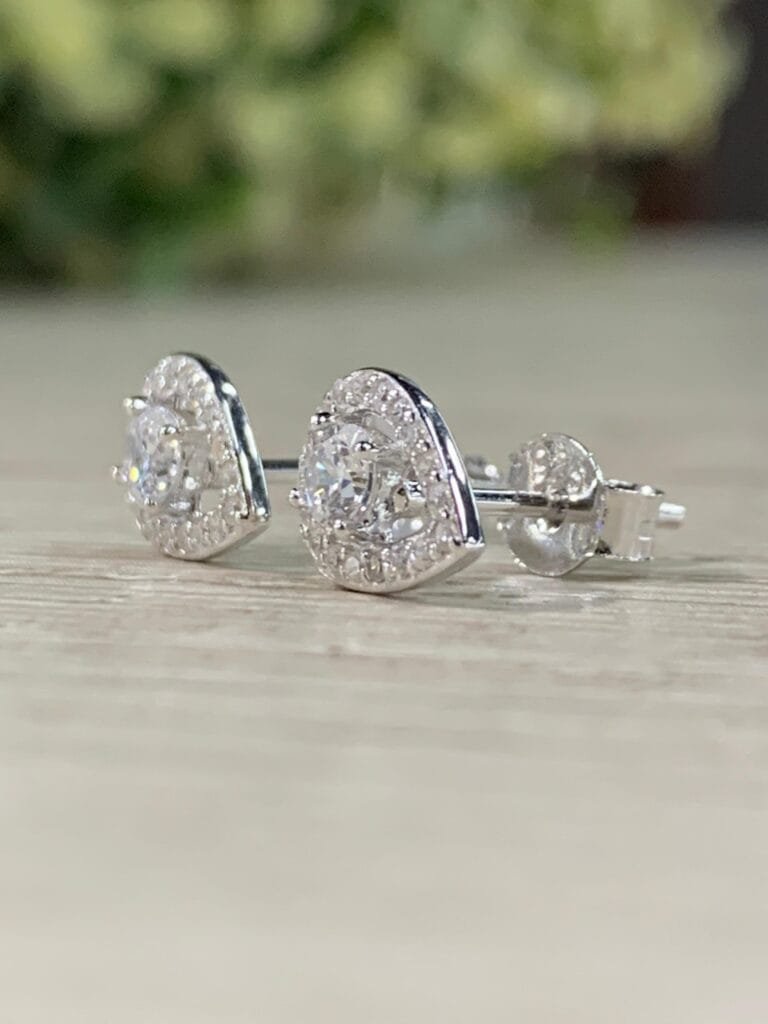Aros plata rodinada gota punto de luz