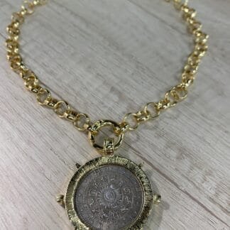 Maxi collar medallon zodiaco baño oro