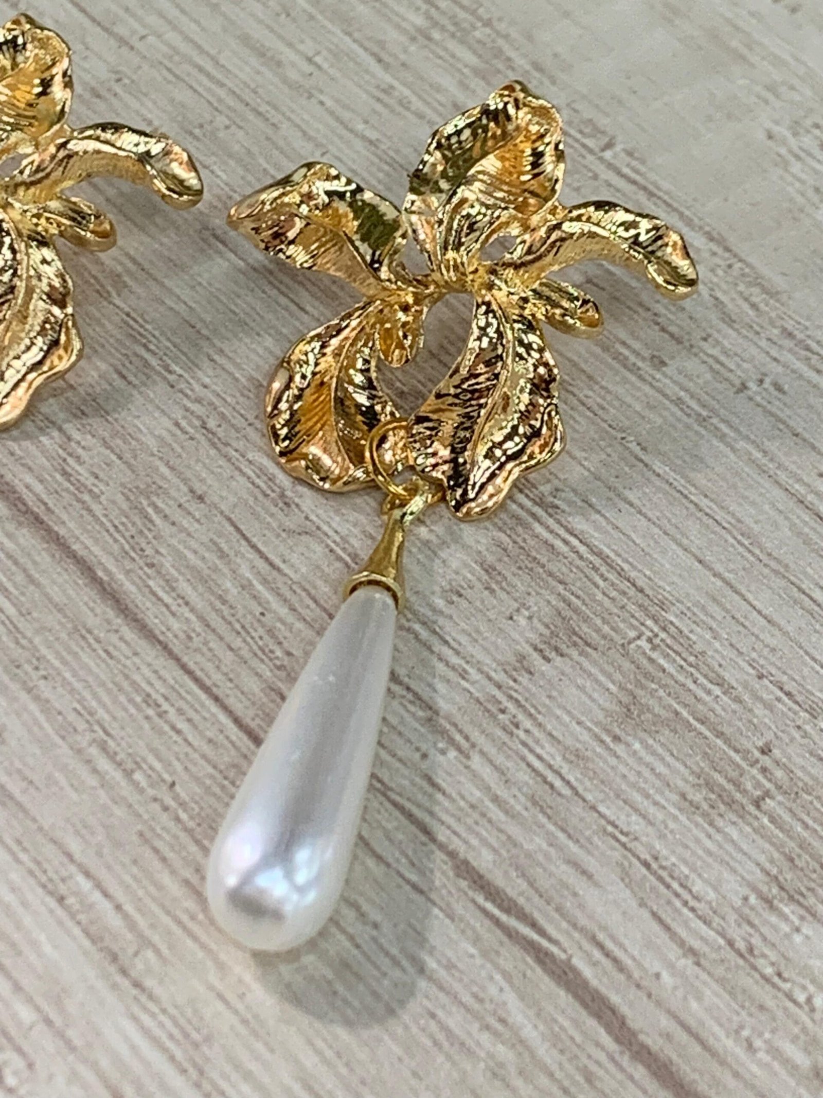 Aros vintage floral perla - Imagen 2