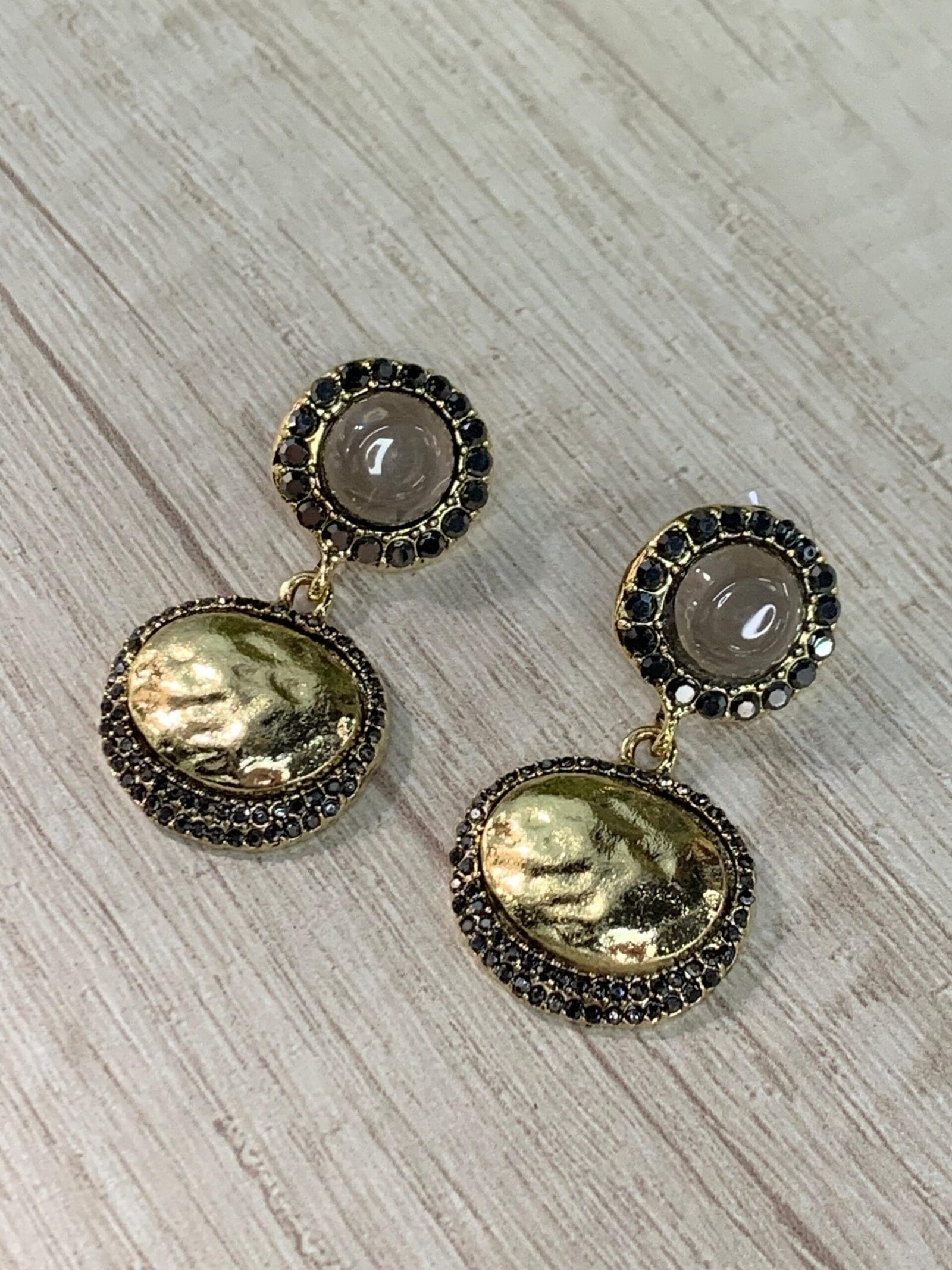 Aros dorados colgantes vintage circones