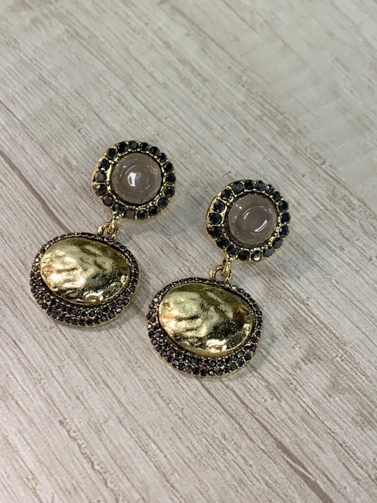 Aros dorados colgantes vintage circones