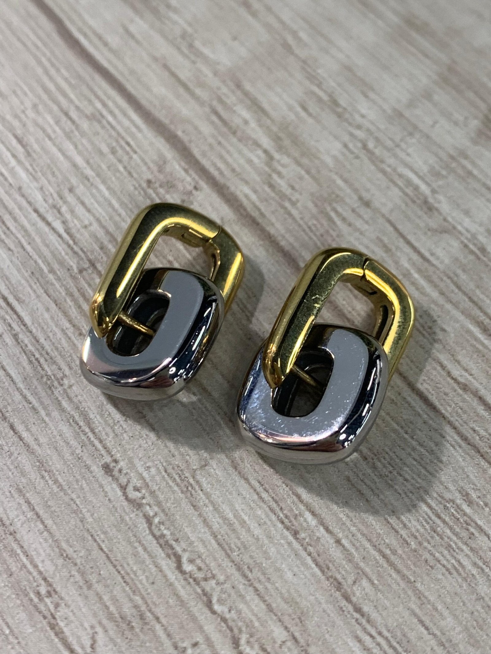 Aros argolla bicolor acero baño oro