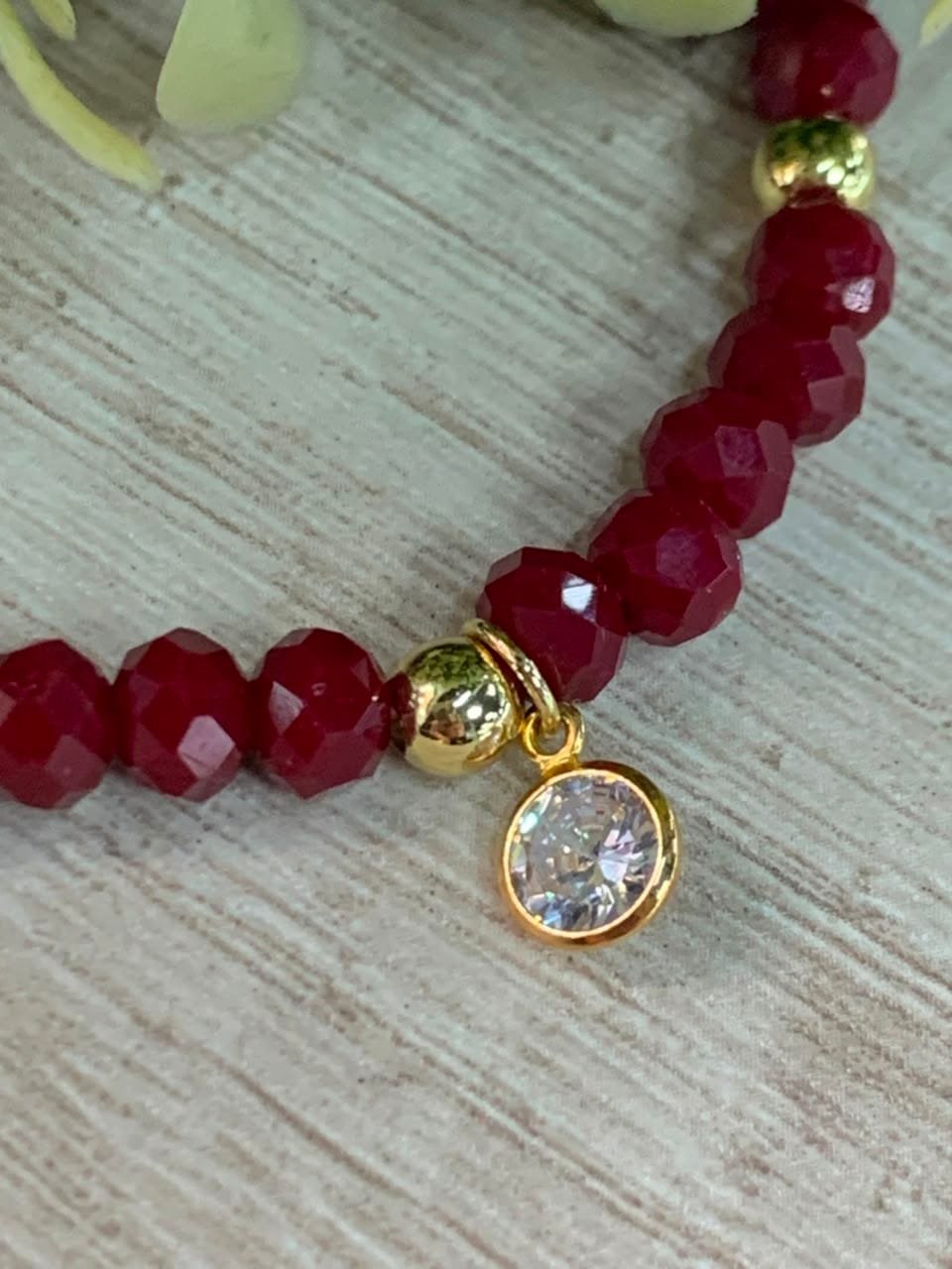 Pulsera baño en oro cristales burdeo con circon - Imagen 2
